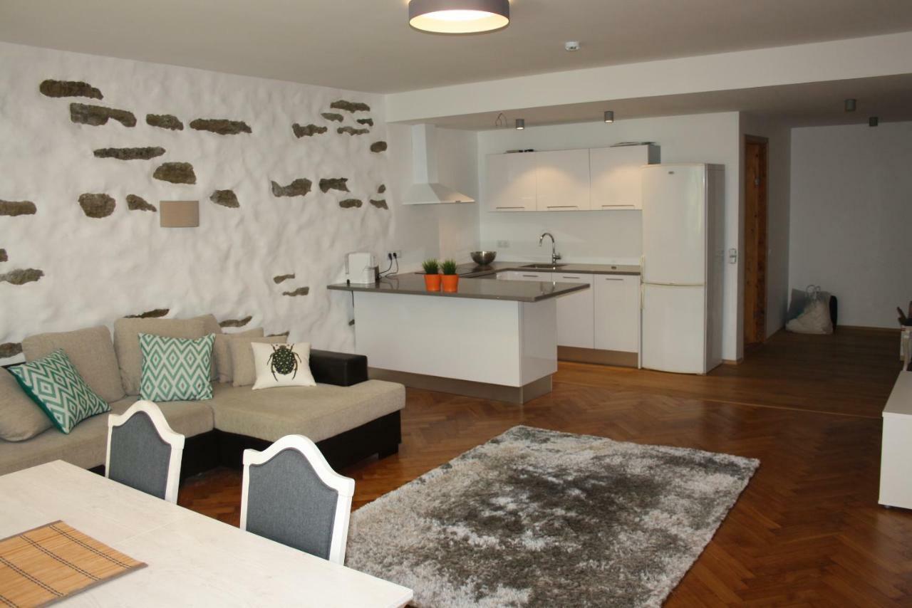 Apartment Old Town Niguliste *